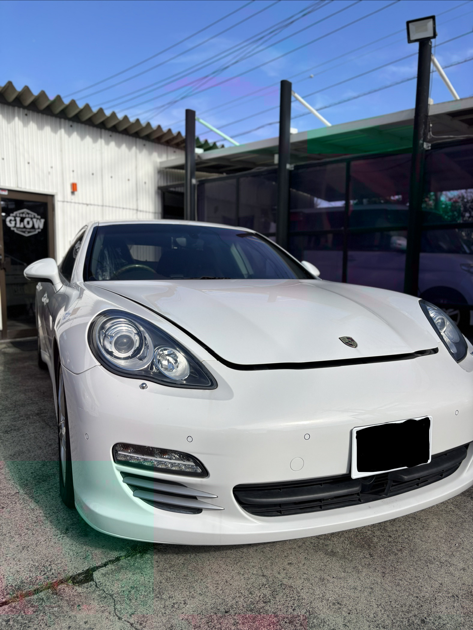 ポルシェ整備中